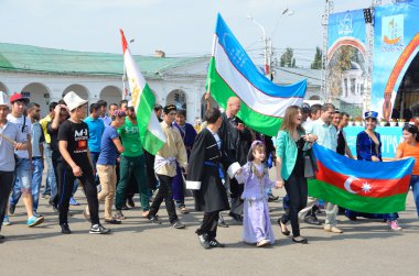 Kostroma, şehir günü, susaninskaya Meydanı.