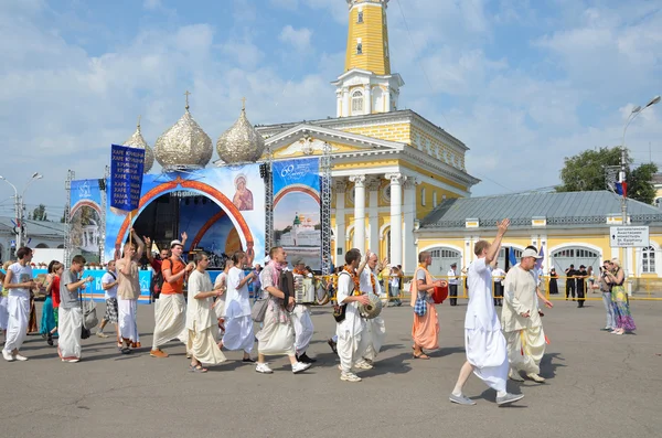 Kostroma, um dia de cidade, Praça Susaninskaya . — Fotografia de Stock