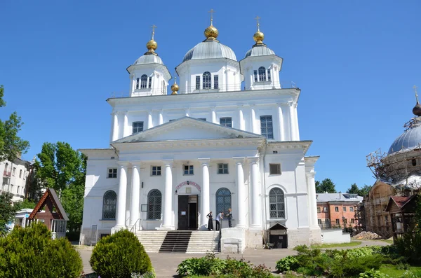 Kazansky catedral em Kazansky mosteiro em Yaroslavl, o anel de ouro da Rússia — Fotografia de Stock