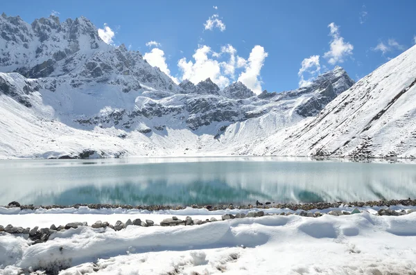 尼泊尔的喜马拉雅山、 戈焦湖 — 图库照片