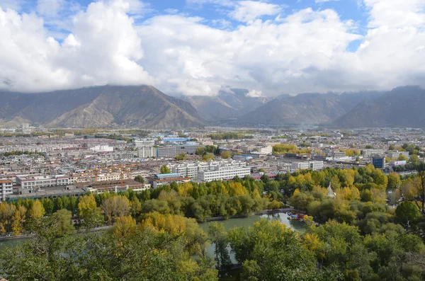 Tibete, panorama de Lhasa — Fotografia de Stock