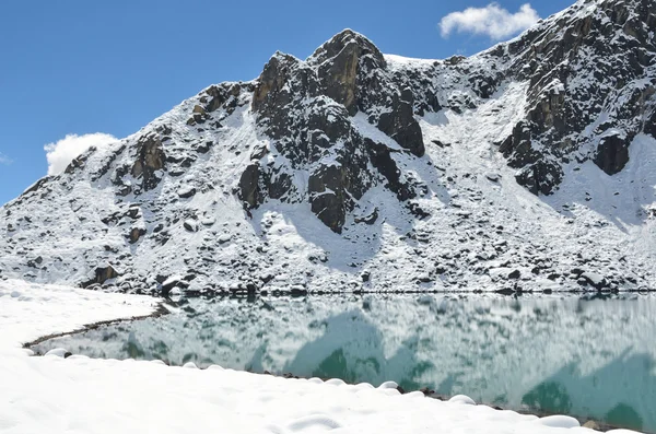 Nepal, Himalaya, gokyo sjö — Stockfoto