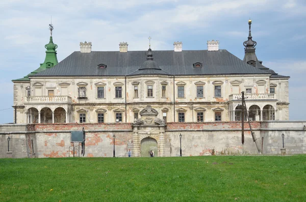 Ukraine, région de Lviv, le château de Pidhirtsi, 1445 année — Photo