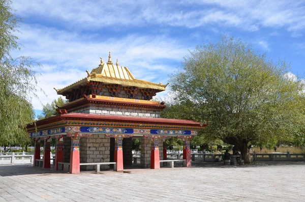 Tibete, Lhasa, residência de verão de Dali Lama . — Fotografia de Stock