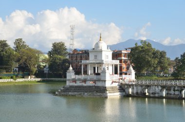 Nepal-Katmandu, rani pokhari gölet, shiva Tapınağı'nın