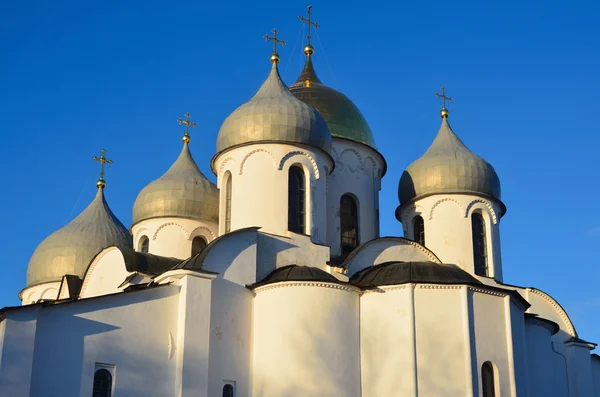 Veliky Novgorod, cathédrale Sofiysky dans le kremiln — Photo