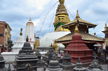Nepal-Katmandu, swayambhunath tapınak kompleksi (maymun hill)