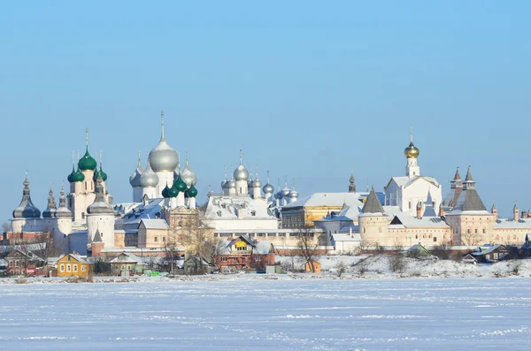 Het kremlin in rostov in winter, gouden ring van Rusland — Stockfoto