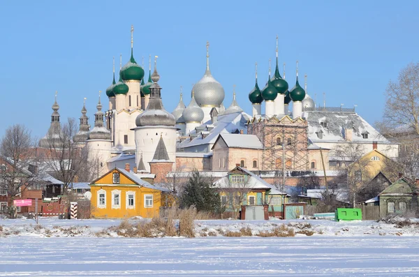 Le Kremlin à Rostov en hiver, anneau d'or de la Russie — Photo