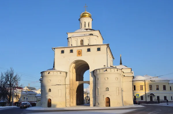 Rusia, Puerta de Oro en Vladimir en invierno — Foto de Stock