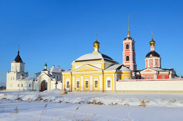Mosteiro de Varnitsky em Rostov no inverno, anel Dourado da Rússia — Fotografia de Stock