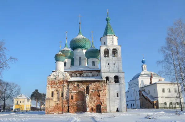 Bogoyavlensky Avramyev monasterio en Rostov en invierno, anillo de oro de Rusia — Foto de Stock