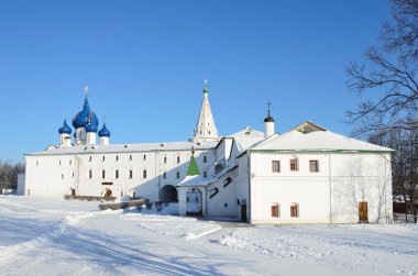 Kremlin suzdal kış içinde. Rusya'nın altın yüzük.