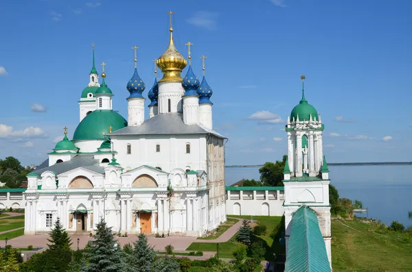 Rostov, Rusya'nın altın yüzük spaso yakovlevsky dimitriev Manastırı — Stok fotoğraf