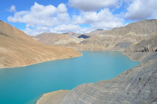 Tibet, svaté yamdrok jezero tso — Stock fotografie