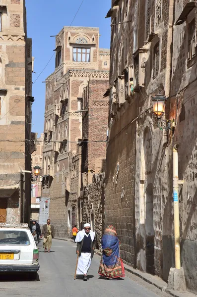 Iémen, Sana 'a, rua velha — Fotografia de Stock