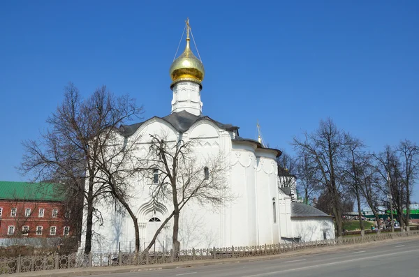 Vvedenskay kerk (1547), pyatnitskoye samengestelde in de drie-eenheid-sergius lavra, gouden ring van Rusland — Stockfoto