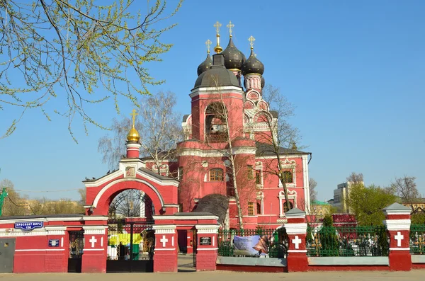 Igreja de Tikhvin ícone da mãe de Deus em Alekseevskoye em Moscou — Fotografia de Stock
