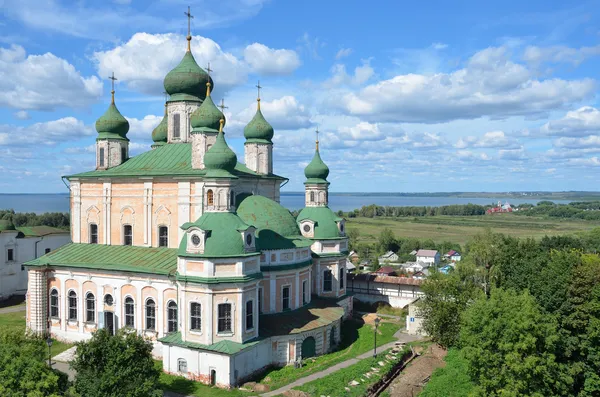 Catedral de Uspensky en el monasterio de Goritsky en Pereslavl-Zalessky, Rusia — Foto de Stock
