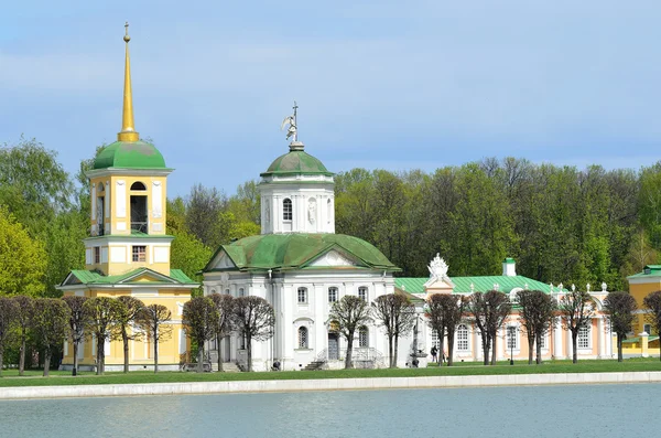 Moskwa, kuskovo, Kościół Zbawiciela miłosierny (ur. n.benois) — Zdjęcie stockowe