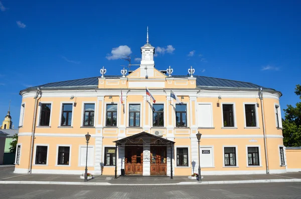 Kolomna. El edificio del antiguo consejo municipal calle Lazhechnikov (Ayuntamiento de Kolomna ) — Foto de Stock