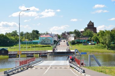 Bobrenevskyi ayarlanabilir yüzen köprü, Kolomna, Moscow region