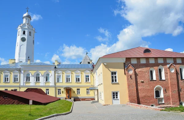 Die Denkmäler des Bischofshofes des Nowgoroder Kreml — Stockfoto