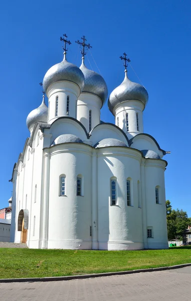 Sofiysky 大教堂的金色圆环的俄罗斯沃洛格达克里姆林宫 — 图库照片