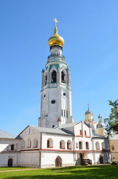Bell věž Vologdské Kremlu, zlatý prsten Ruska — Stock fotografie