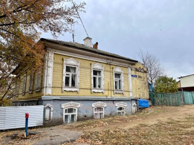 Ufa, Bashkortostan Cumhuriyeti, Rusya, 17 Ekim 2021: Posadskaya Caddesi 'nde tarihi bina, Ufa' da 22. Bashkortostan Cumhuriyeti