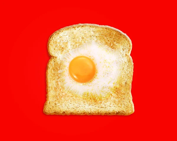 Stekt ägg med toast — Stockfoto