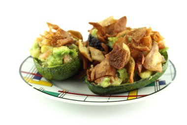 Sağlıklı avokado salatası