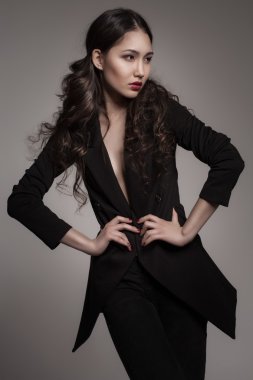 Genç Asyalı kadın moda portre