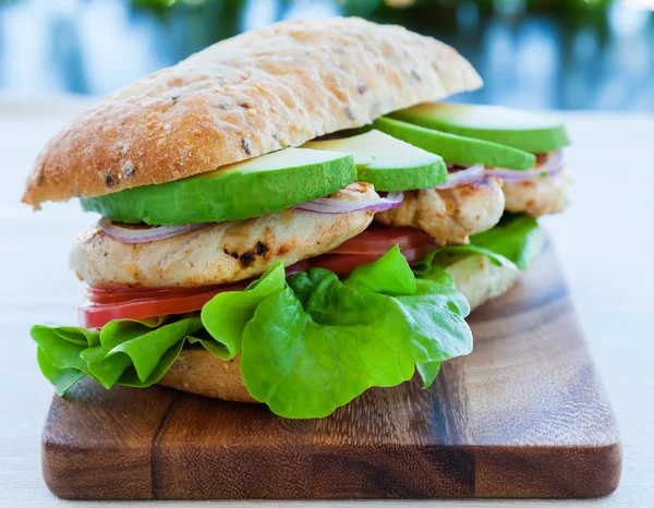 Chicken sandwich — Stock Photo, Image