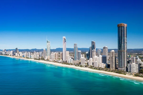 Vista Aérea Del Impresionante Horizonte Gold Coast Día Soleado Queensland —  Fotos de Stock