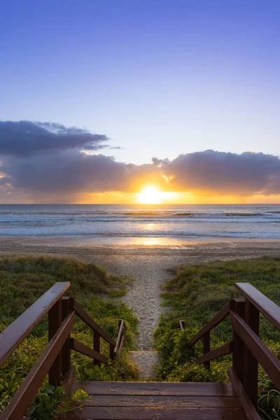 Salida Del Sol Sobre Océano Pacífico Gold Coast Queensland Australia — Foto de Stock