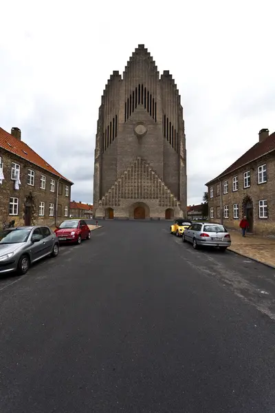 BISPEBJerg இல் GRUNDTVIGS CHURCH - COPENHAGEN டென்மார்க் — ஸ்டாக் புகைப்படம்