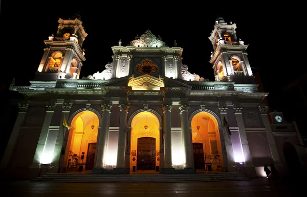 Catedral en Salta Capital, Argentina de noche — Foto de Stock