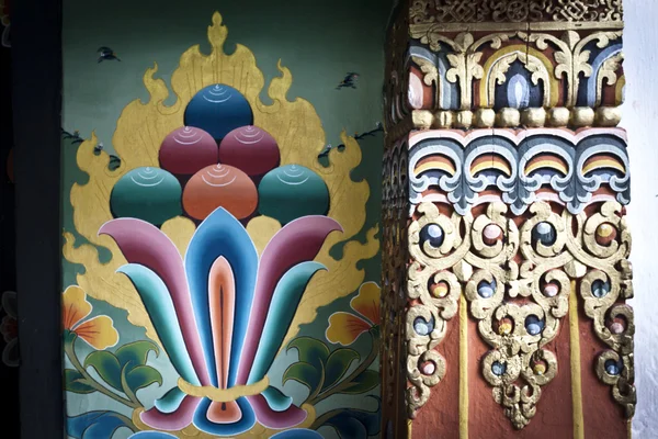 Kolorowy obraz w klasztorze Bhutanu — Zdjęcie stockowe
