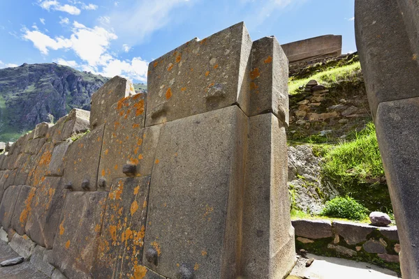 Ollantaytambo-신성한 계곡 쿠스코 페루, 남미에서에서 옆에 요새의 잉카 유적 — 스톡 사진