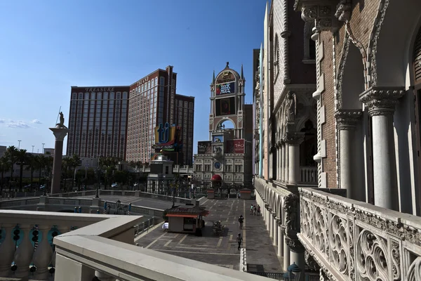 Facade of the Venetian hotel and casino in Las Vegas, Nevada, USA — Stock Photo, Image