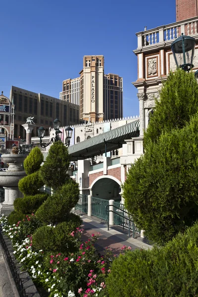 Facade of the Venetian hotel and casino in Las Vegas, Nevada, USA — Stock Photo, Image