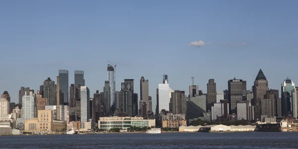 Manhattan (New York) vista dal fiume Hudson (Stati Uniti d'America) ) — Foto Stock