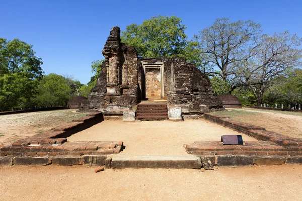 Ruínas de um templo antigo (Potgul Vihara) em Polonnaruwa - Sri Lanka, Ásia — Fotografia de Stock