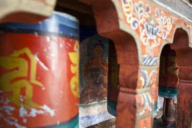 ibadet tekerlerimi paro Valley, Batı Birleşik Arap Emirlikleri - Asya kyichu lhakhang Tapınağı (Tibet Budizmi)