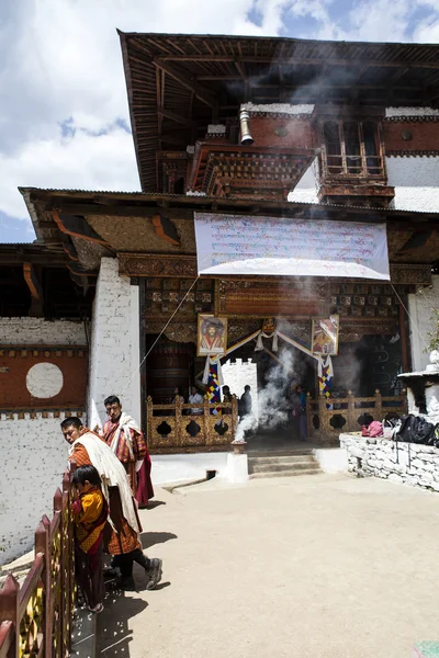 里面探戈 goemba-佛教寺院-接近廷布，不丹，亚洲 — 图库照片