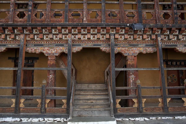 Interior do mosteiro de Trongsa Dzong no Butão Central - Ásia — Fotografia de Stock