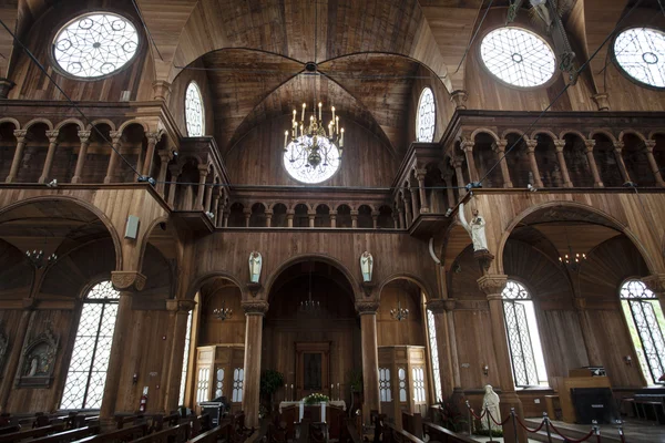 Interieur van de st. petrus en paulus kathedraal in paramaribo - suriname - Zuid-Amerika — Stockfoto