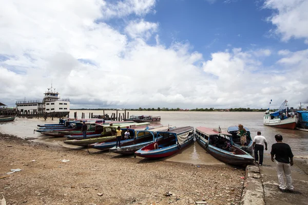 Paramaribo harbour to cross the Suriname River - Surinam - South America — Stock Photo, Image