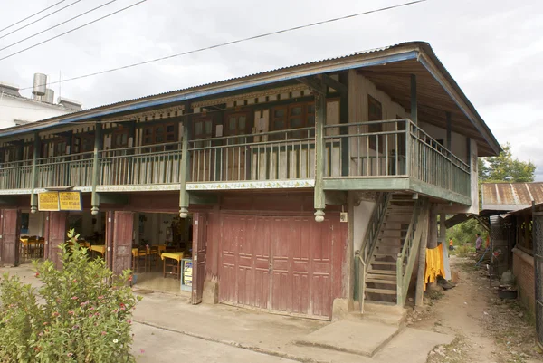 Pueblo de Muang Sing en el norte de Lao, provincia de Nam Tha, Laos, Asia — Foto de Stock